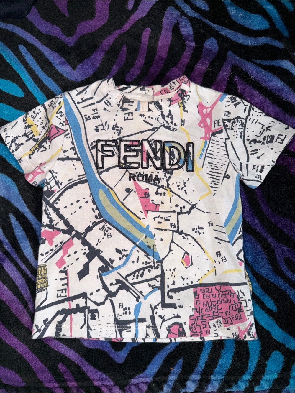 Authentic Fendi Kids White Multicolor Fendi Roma Graphic Tee Baby Designer Shirt